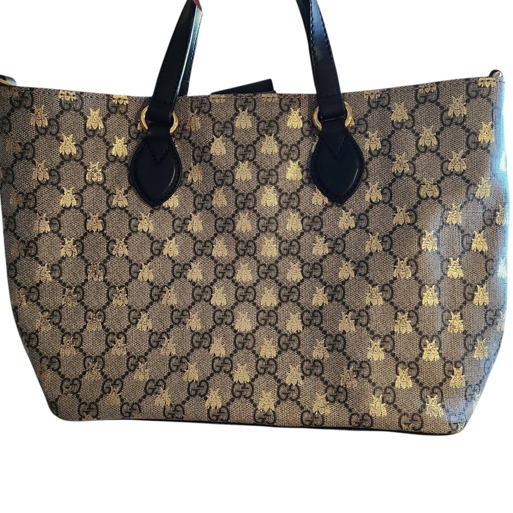 Gucci Bee Supreme Tote GG Monogram Gold Metallic Canvas Black Leather 473887 - Picture 3 of 9